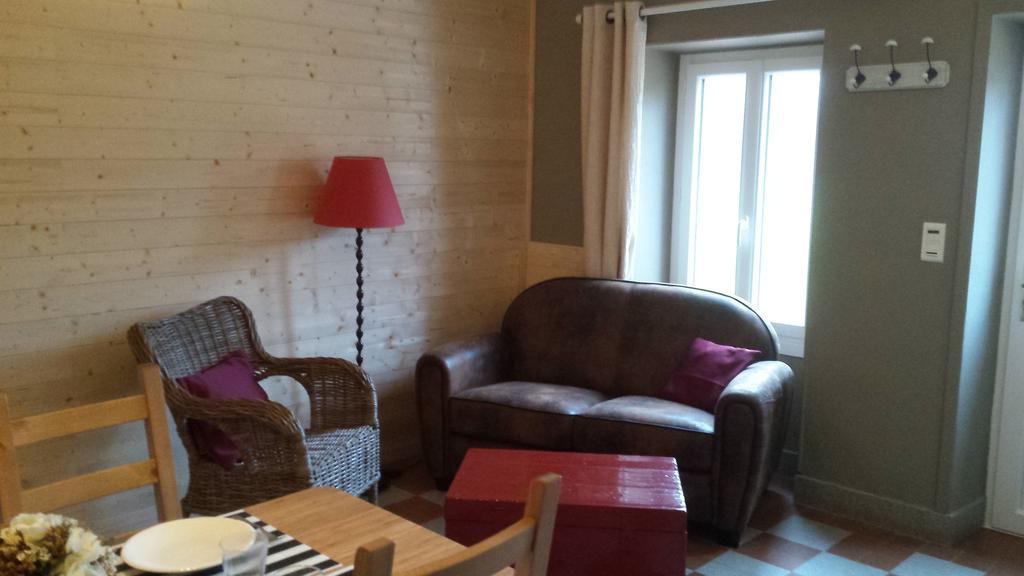 Domaine Les Gandins Bed and Breakfast Saint-Germain-de-Salles Buitenkant foto