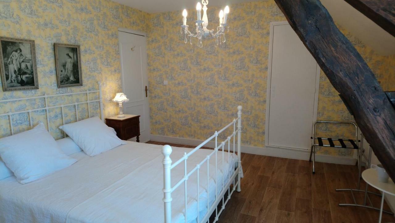 Domaine Les Gandins Bed and Breakfast Saint-Germain-de-Salles Buitenkant foto
