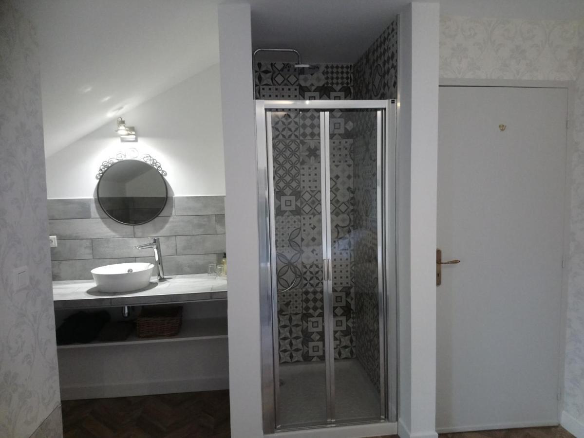 Domaine Les Gandins Bed and Breakfast Saint-Germain-de-Salles Buitenkant foto